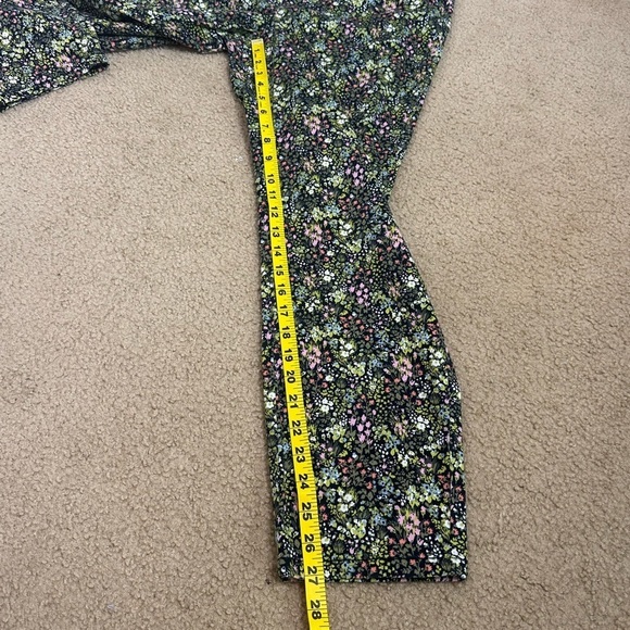 J. Jill Cotton Floral Live-In Chino Pants Size 8 - Picture 7 of 8